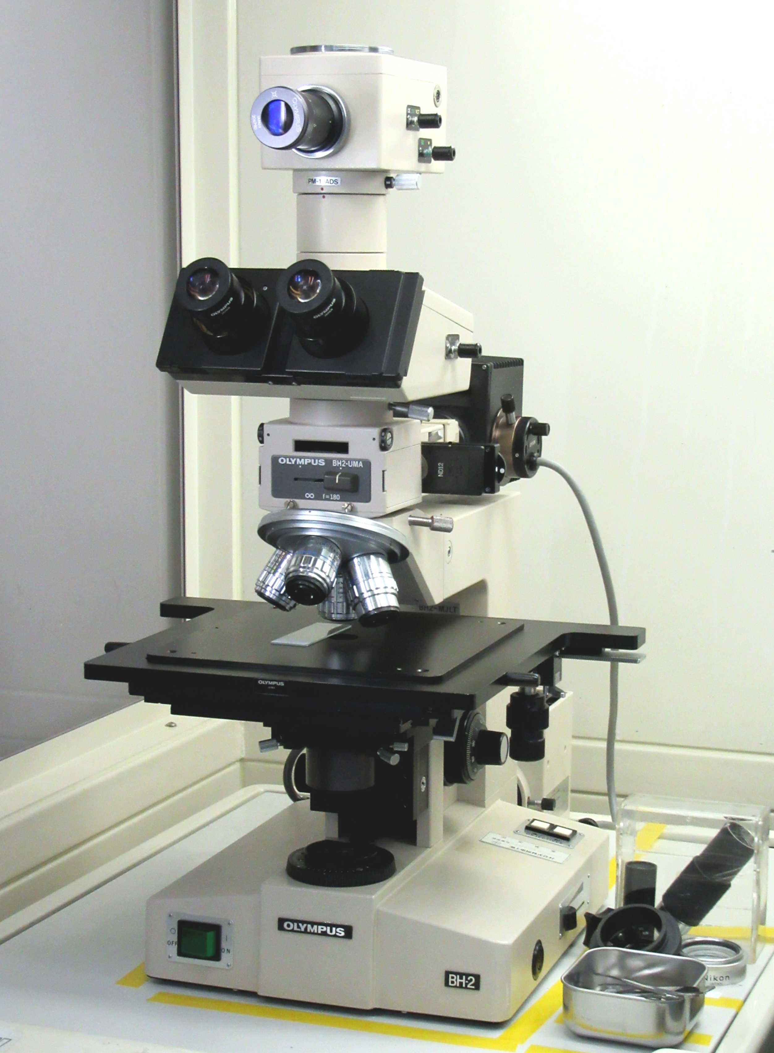 【実験室】洗浄評価方法（測定器）の紹介　光学式顕微鏡 （目視測定法）